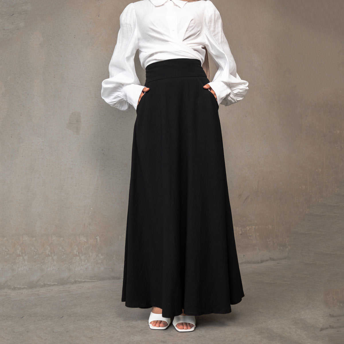 Wendy Linen Black Skirt